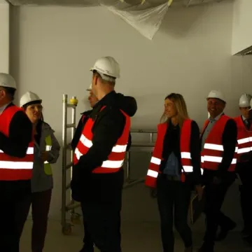 Radni wizytowali budowę nowego basenu w Radomsku