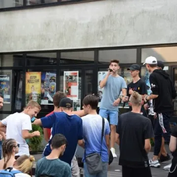 Koncert Enter Crvsh na zakończenie lata