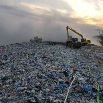 Pożar składowiska odpadów w Kamieńsku - „To było podpalenie”