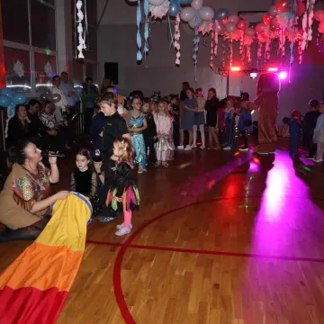 Bal Karnawałowy i Dzień Otwarty w PSP nr 8 w Radomsku