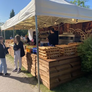 Dni Radomska 2023. Strefa gastro kusi smakołykami