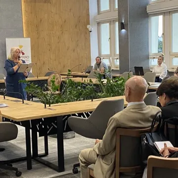 Poetycko o Różewiczach – nowy tomik stowarzyszenia „Ponad”