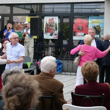 Potańcówka na patio MDK w Radomsku