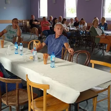 Potrzeba oświetlenia, kanalizacji i nowej nawierzchni ulic. To wnioski po spotkaniu z mieszkańcami dzielnicy „Miłaczki” w Radomsku