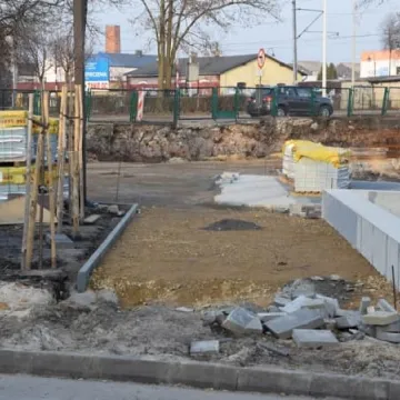 Rewitalizacja parku przy ul. Sierakowskiego na ukończeniu