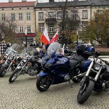 Parada zabytkowych pojazdów w Radomsku – święto miłośników klasycznej motoryzacji