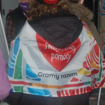 WOŚP 2021 w Radomsku. Wolotariusze kwestują na ulicach