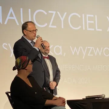 Nauczyciel XXI wieku.  Konferencja w Radomsku