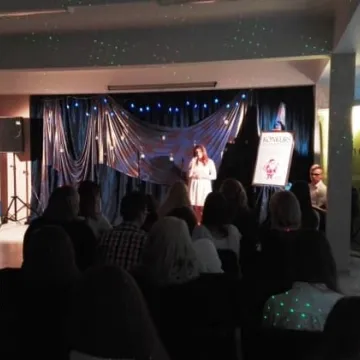 WEIHNACHTSVOICERADOMSKA  w Mechaniku