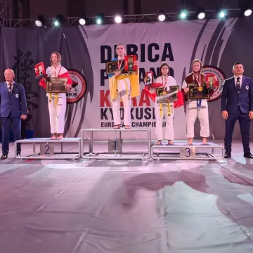 Tytuły mistrzowskie dla zawodników KSW BUSHI