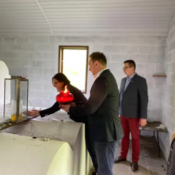 Oddali hołd zamordowanym Żydom z Przedborza