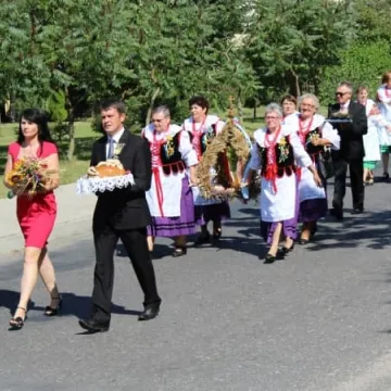 W podzięce Bogu za plony. Dożynki w Wielgomłynach