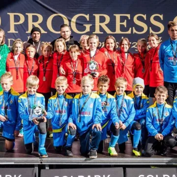 Piłkarze RKS Radomsko z rocznika 2014 na drugim miejscu Turnieju Progres Cup