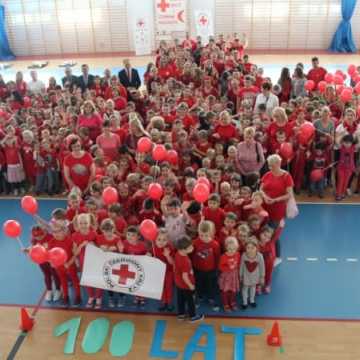 Światowy Dzień Czerwonego Krzyża i Czerwonego Półksiężyca w Radomsku