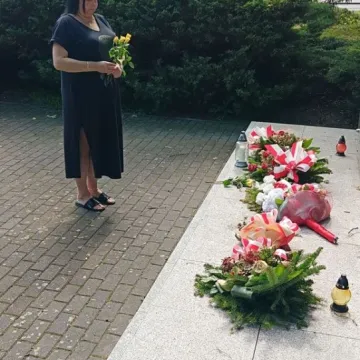 Oddali hołd zamordowanym Żydom z Przedborza