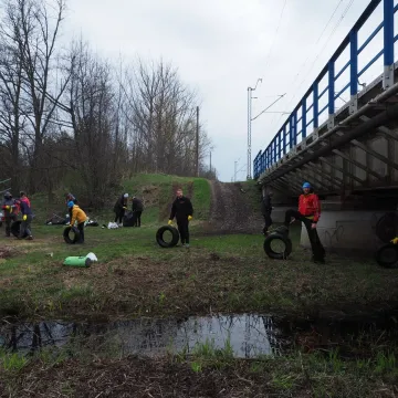 ERA Travel wspiera akcję „Sprzątanie Brzegów Warty - od źródeł do ujścia”