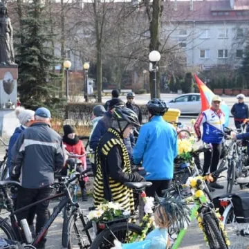 Rowerowo.pl powitało wiosnę na rowerach