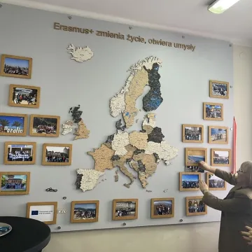 15 lat i ponad milion euro. Tak Ekonomik podbił Europę