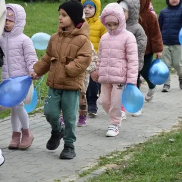 Radomsko włączyło się w obchody Dnia Autyzmu