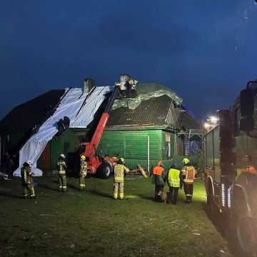 Wielkie ulewy i silny wiatr. Trudny weekend w Łódzkiem