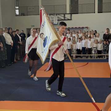 [WIDEO] Nowa sala gimnastyczna przy szkole w Gorzędowie oficjalnie otwarta