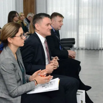 Rozmawiali o biznesie