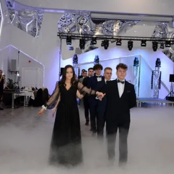 Studniówka 2022: bal maturzystów z I LO w Radomsku