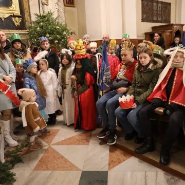 Orszak Trzech Króli 2023 w Radomsku