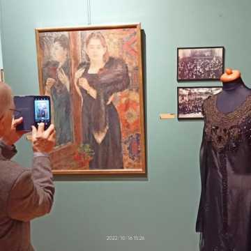 Do obejrzenia wystawa „Damy i Gorszycielki. Kobieta w Dwudziestoleciu Międzywojennym”