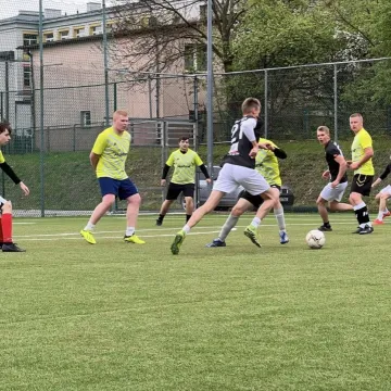 Żuczek Dobromierz pierwszym liderem „Szóstek” w Radomsku