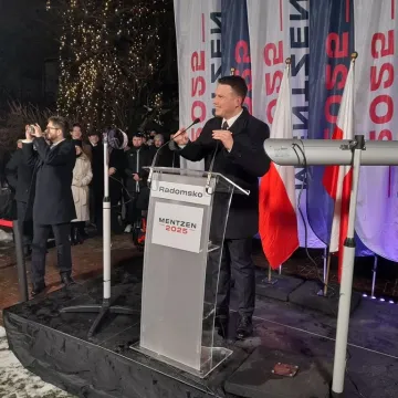 Tak dla prostych podatków. Nie dla imigracji. Sławomir Mentzen pojawił się w Radomsku