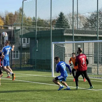 Gołębiarze wygrywają Ligę „Szóstek” w Radomsku