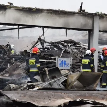 Pogorzelisko po markecie Lidl