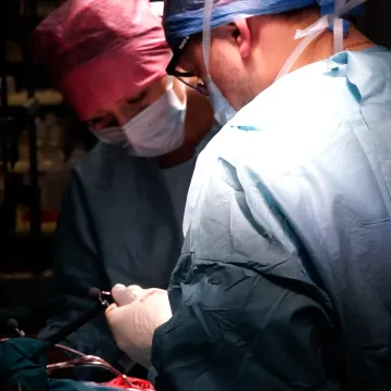 Pierwsza taka operacja w Polsce. Przełom w leczeniu glejaka w Łodzi