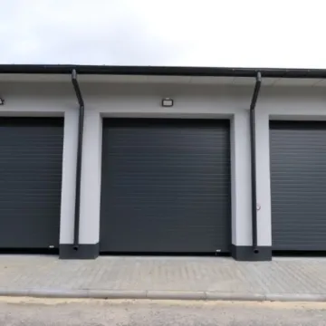 Garaże dla OSP w Dąbrówce gotowe