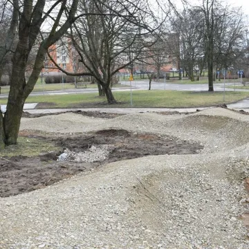 Pumptrack nabiera kształtów