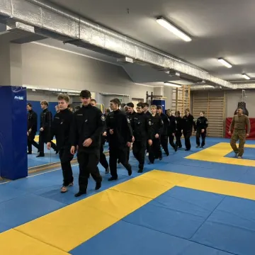 Zajęcia z samoobrony klasy mundurowej z Mechanika