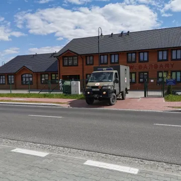 Aż 23 pensjonariuszy DPS w Kleszczowie trafiło do szpitala w Radomsku!