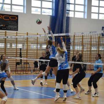 Wygrana po tie-breaku. Volley Radomsko-Volley Opoczno 3:2