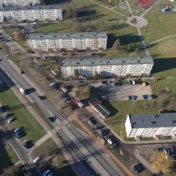 W bloku przy Jagiellońskiej w Radomsku czuć było gaz. Na miejsce przyjechały służby