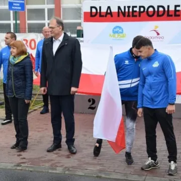 Pobiegli i uczcili rocznicę odzyskania niepodległości 