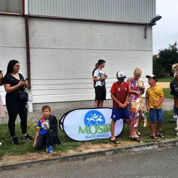 Ponad setka biegaczy stanęła na starcie biegu ulicznego w Radomsku