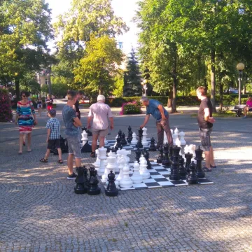 Szachiści rywalizowali w plenerze