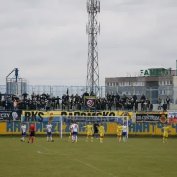 RKS Radomsko remisuje z Bronią Radom 1:1