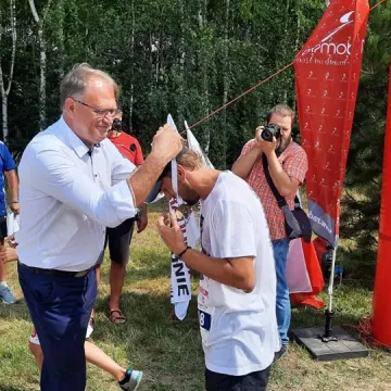 Tropem Wilczym. Bieg Pamięci Żołnierzy Wyklętych 2021 w Radomsku