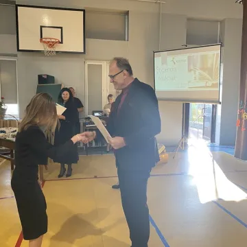 Najlepsi z najlepszych. Uczniowie  nagrodzeni stypendiami prezydenta