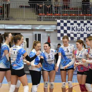 Wygrana po tie-breaku. Volley Radomsko-Volley Opoczno 3:2