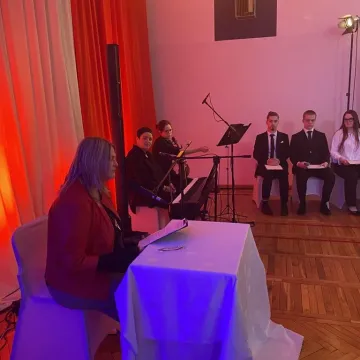 Elektryk pożegnał absolwentów. Teraz czas na maturę