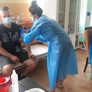 Punkt Szczepień Powszechnych przeciwko COVID-19 w nowej lokalizacji