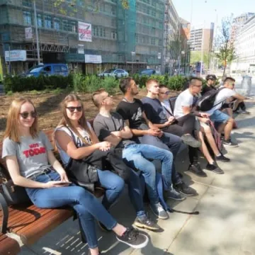 Uczniowie Mechanika na praktykach zawodowych w Bristolu